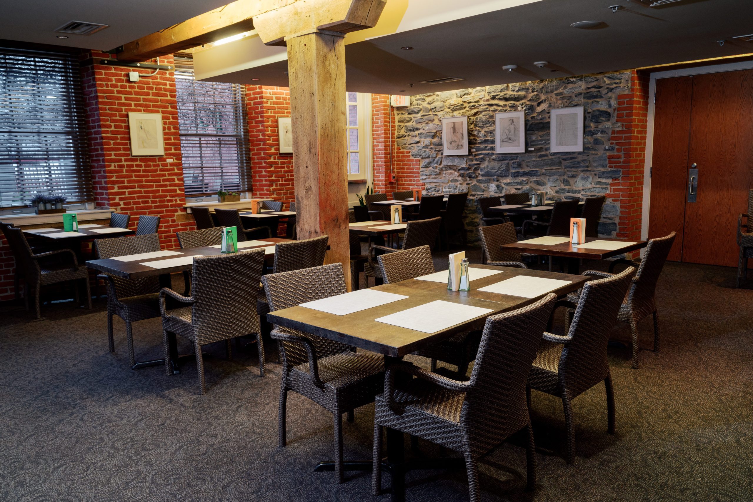 The Blanche Nevin Room dining area